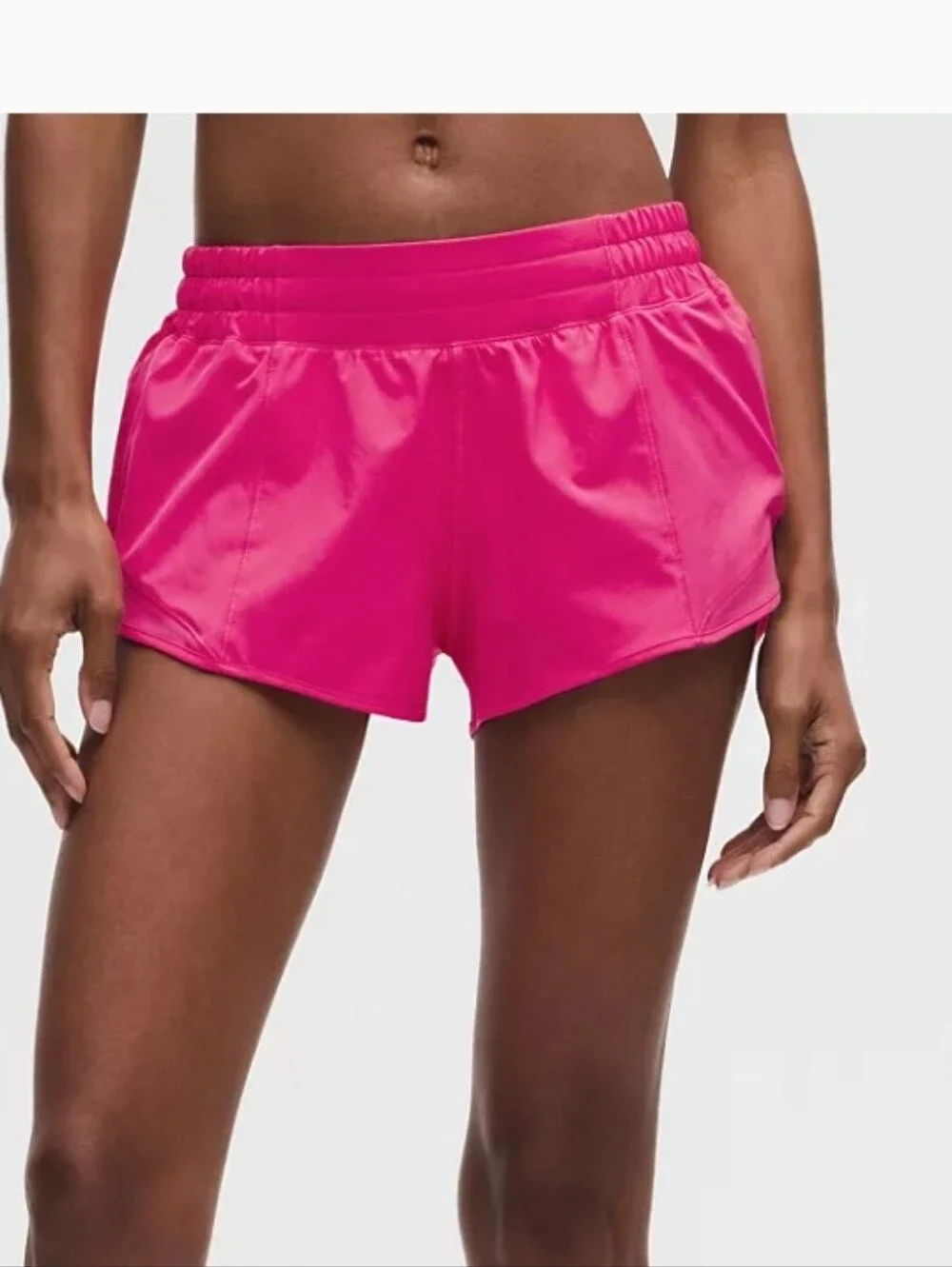 Lululemon Hotty Short, Size 6